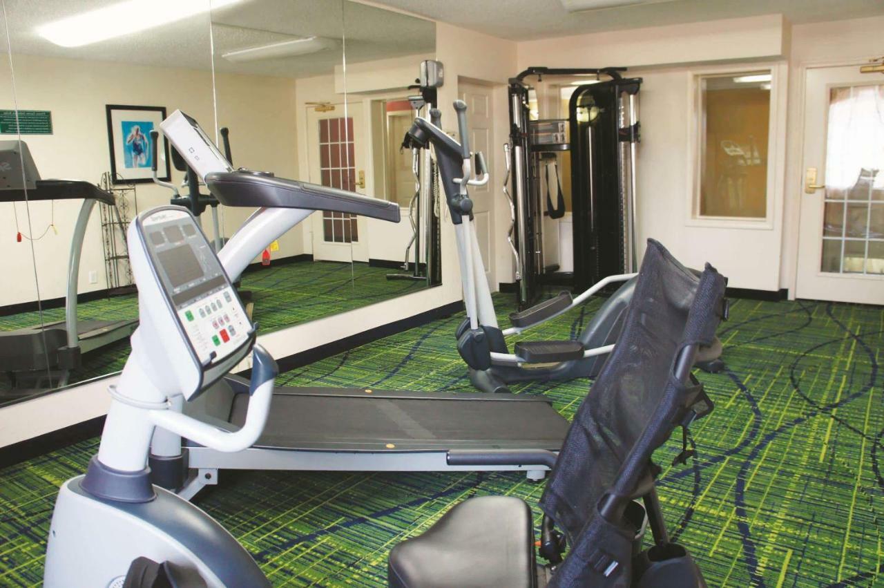 La Quinta Inn & Suites Tulsa Dış mekan fotoğraf